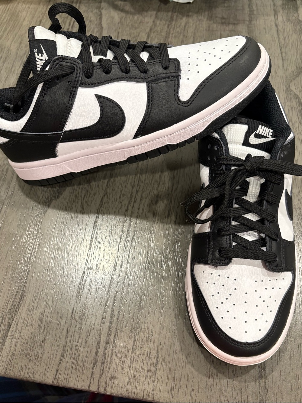 * New Nike women’s panda dunk Low Sneakers in Black and White size 7